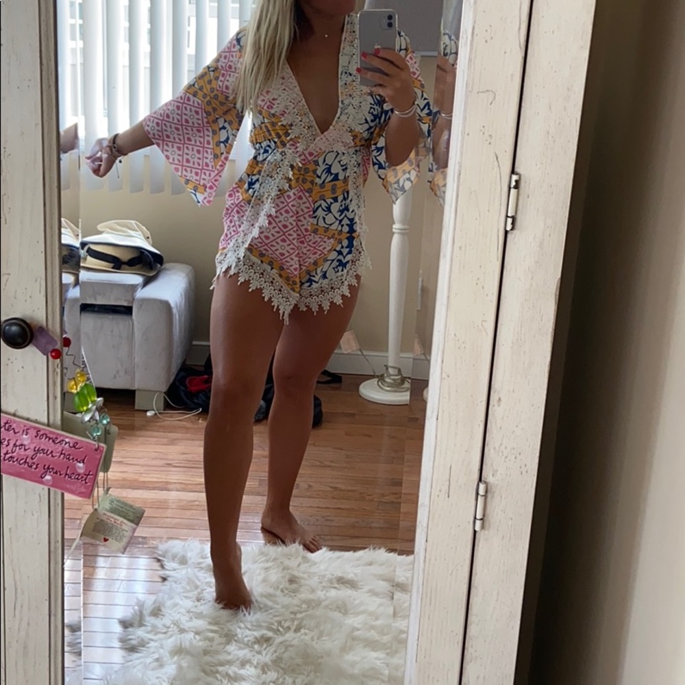 Beautiful patterned romper!